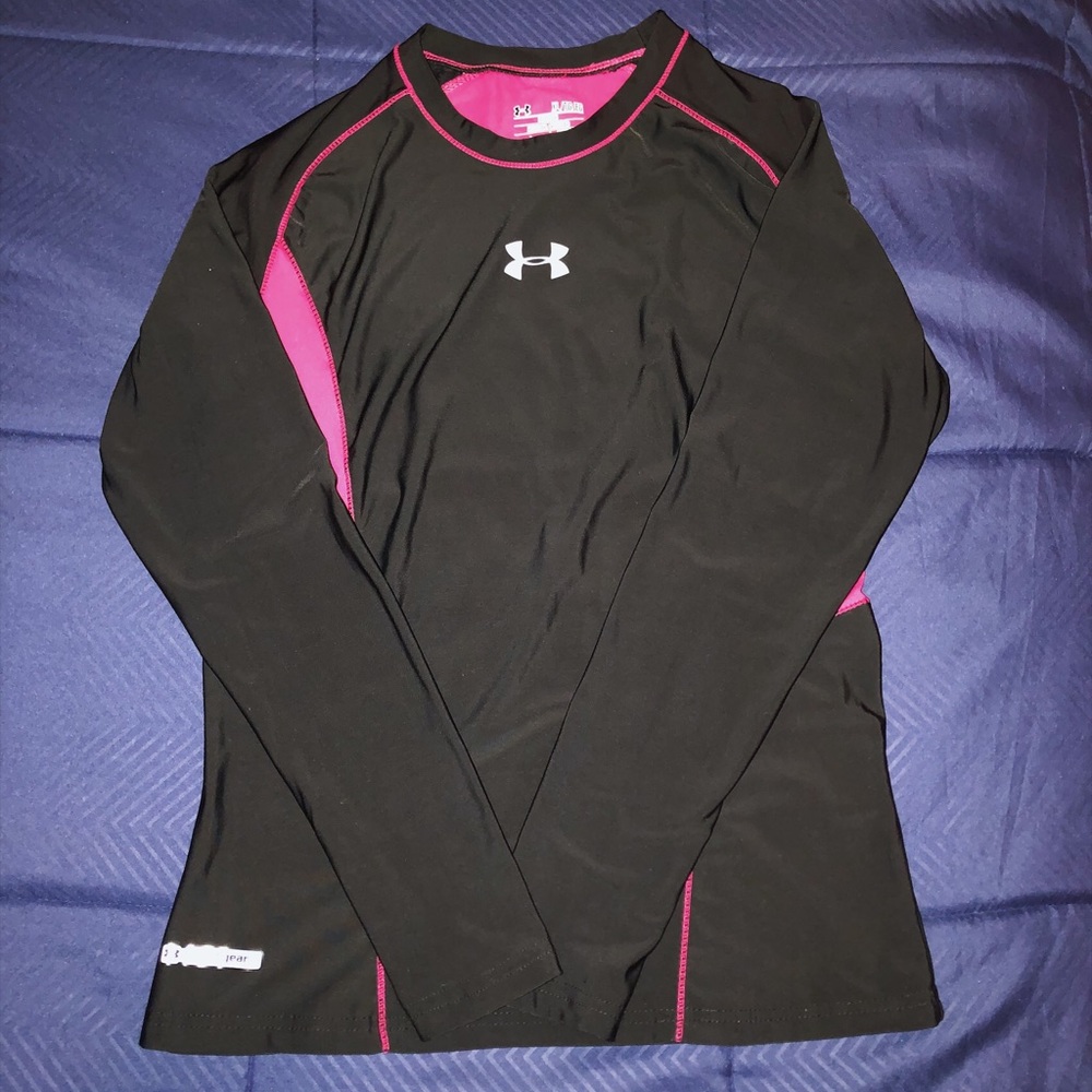 Under armour cold gear regular XL skinny fit.